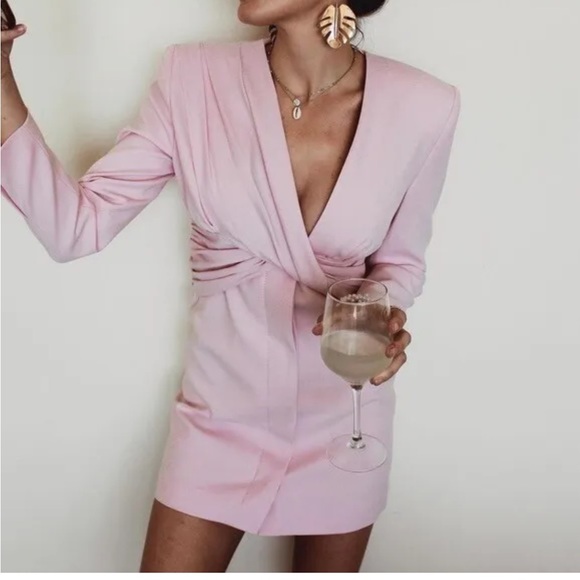 Zara Dresses & Skirts - Zara draped light pink long sleeves blazer knotted mini dress